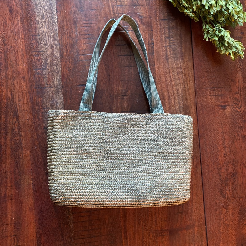 Sale! Closet Clean Out! Green straw purse mini tote